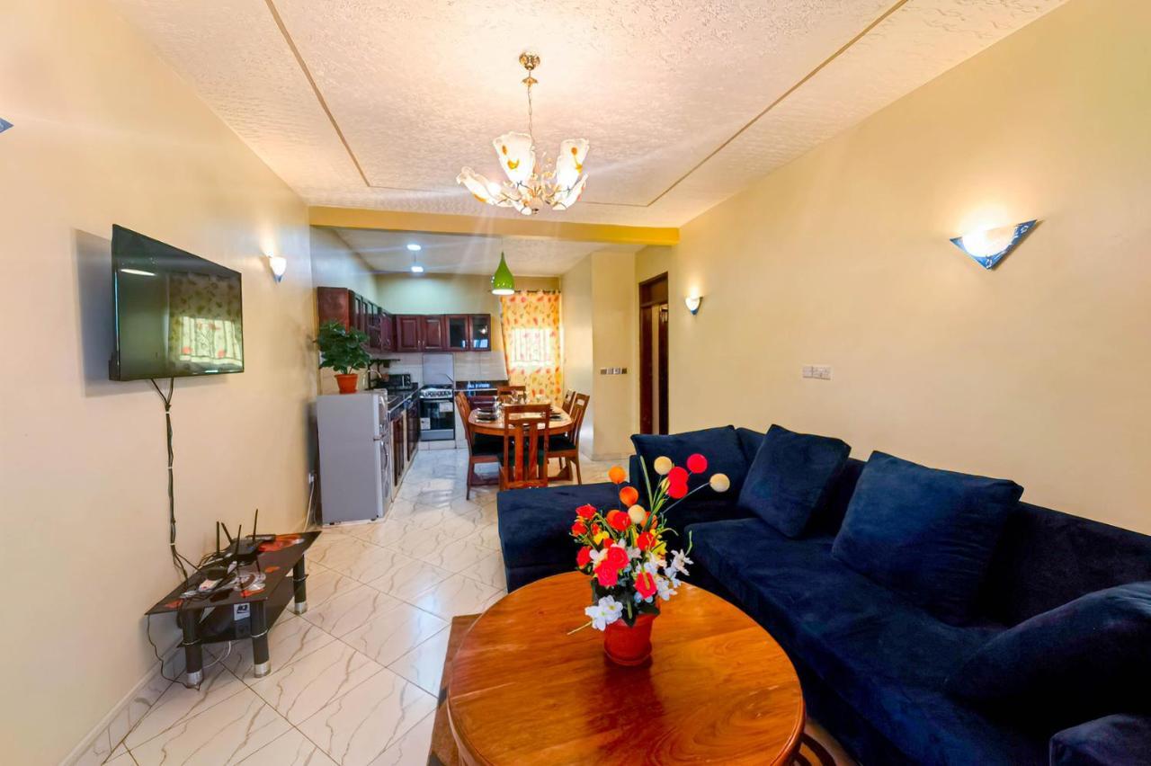 Peace Of Mind Suites 恩德培 外观 照片